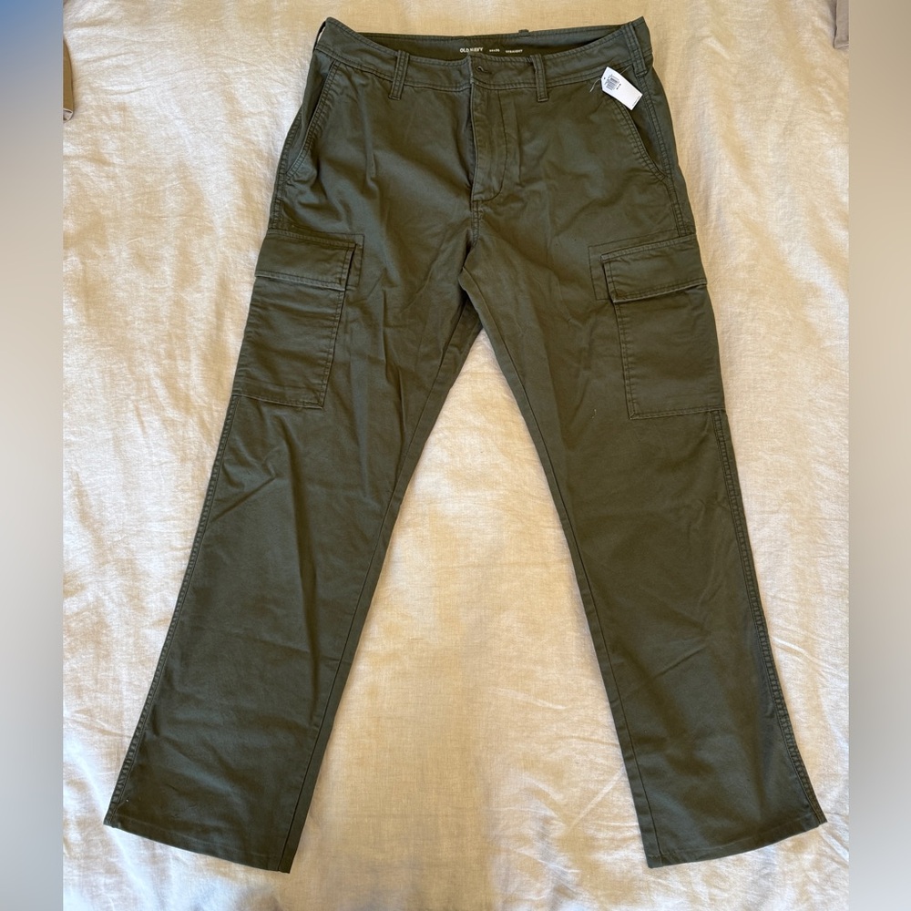 Old Navy Men's Dark Green Cargo Pants